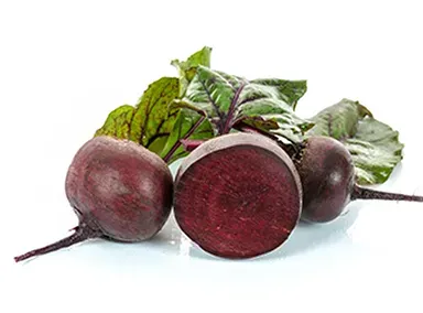 <strong>Red Beets</strong>: <br>The most common type; color varies from deep red to purple.